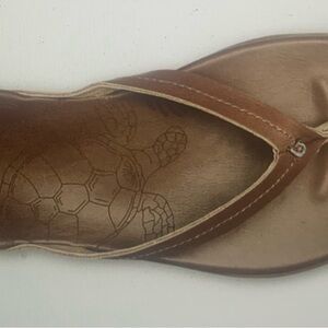 Olukai Honu leather flip flops, Size 9